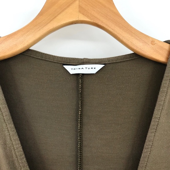 💕SALE💕Trina Turk Olive Green Deep V Dress - Picture 4 of 7